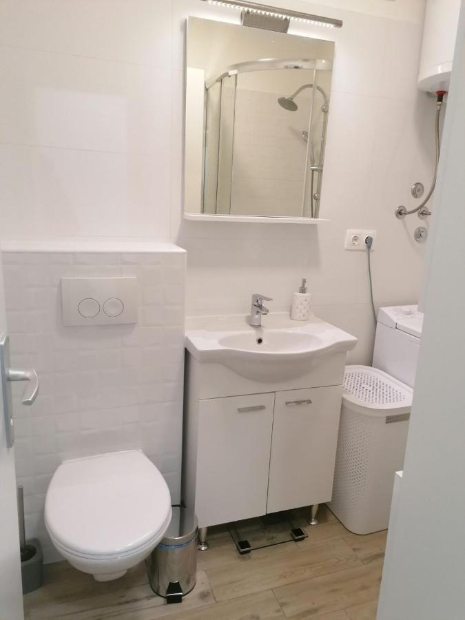Apartman Petra Pula Luaran gambar