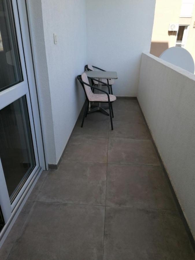 Apartman Petra Pula Luaran gambar